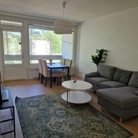 Three Bedroom For 6 アパート ヘルシンキ